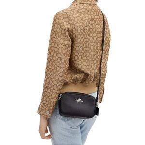 COACH: CONVERTIBLE BELT BAG/CROSSBODY